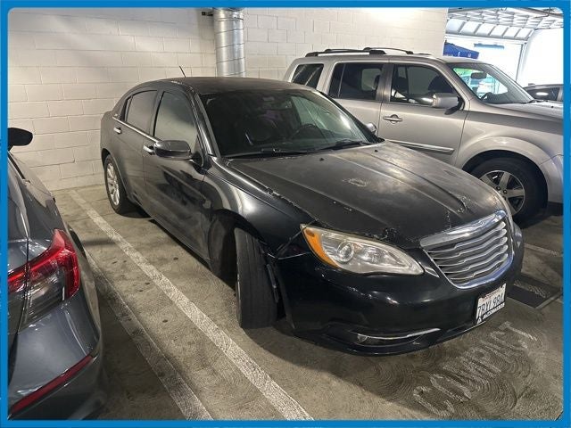 2013 Chrysler 200 Limited