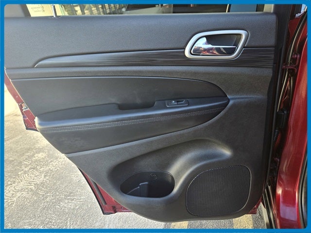 2020 Jeep Grand Cherokee Laredo E