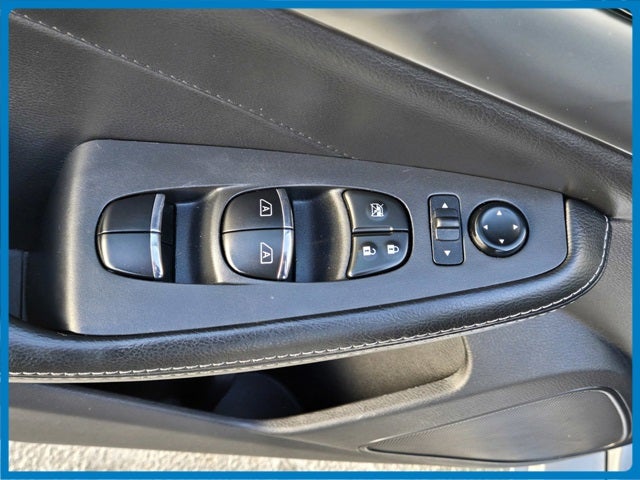 2022 Nissan Maxima SV