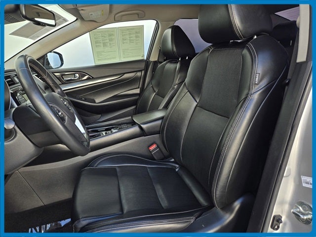 2022 Nissan Maxima SV