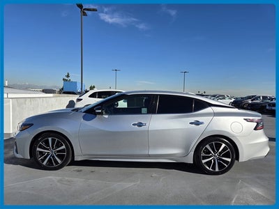 2022 Nissan Maxima SV