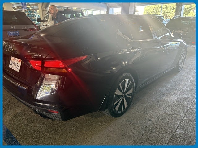 2021 Nissan Altima 2.5 SV