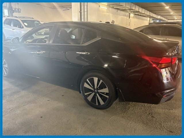 2021 Nissan Altima 2.5 SV