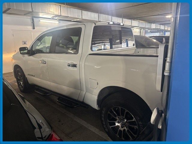 2021 Nissan Titan SV