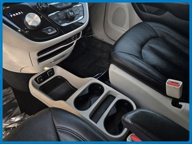 2018 Chrysler Pacifica Hybrid Touring Plus