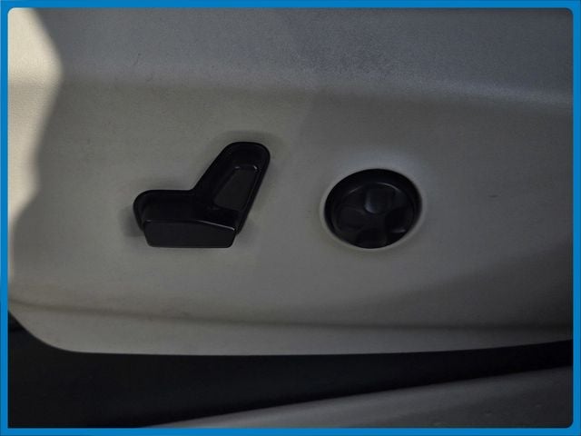 2018 Chrysler Pacifica Hybrid Touring Plus