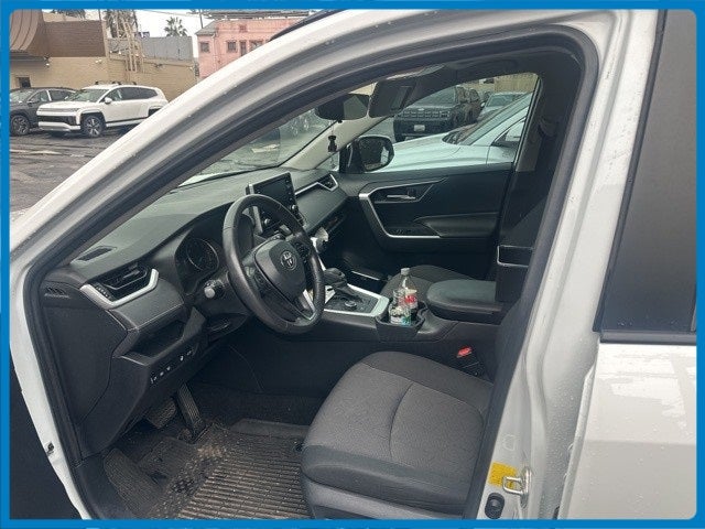 2019 Toyota RAV4 Hybrid XLE