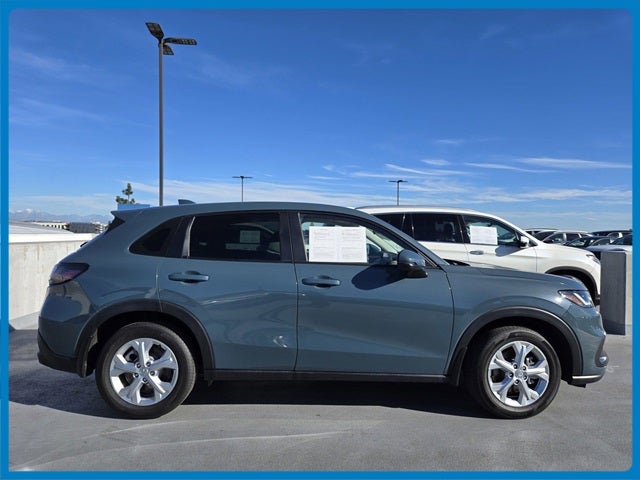 2025 Honda HR-V LX