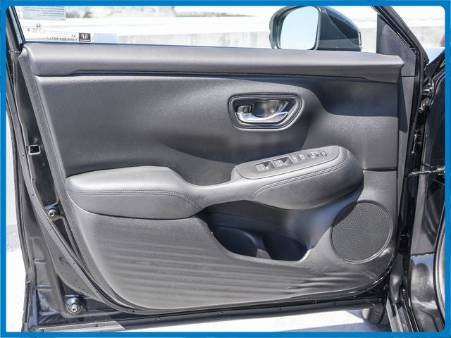 2025 Honda HR-V LX