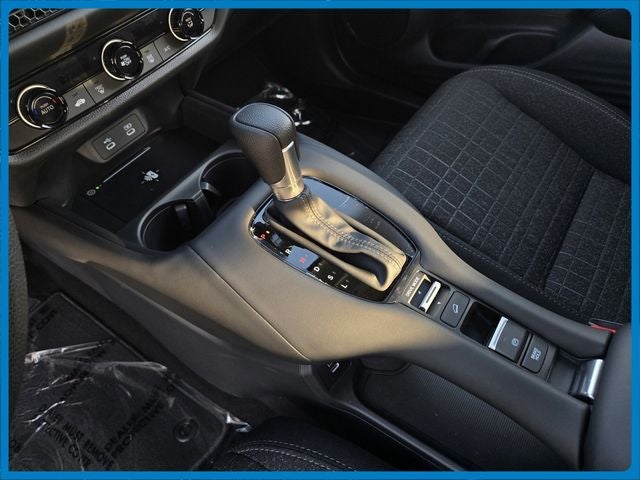 2026 Honda HR-V LX - Photo 24