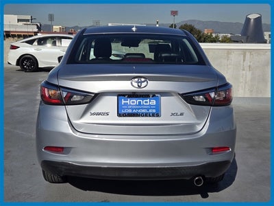 2019 Toyota Yaris XLE