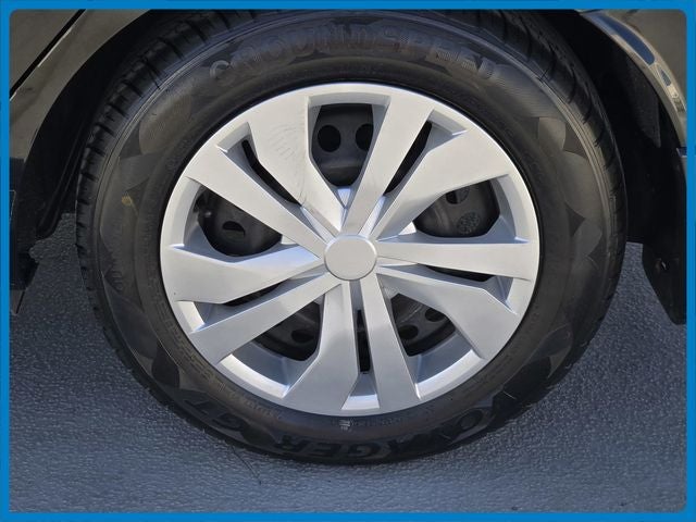 2022 Nissan Versa 1.6 S