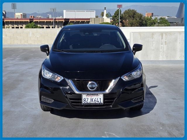 2022 Nissan Versa 1.6 S