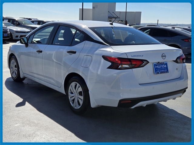 2024 Nissan Versa 1.6 S