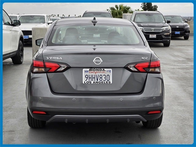 2023 Nissan Versa 1.6 SV