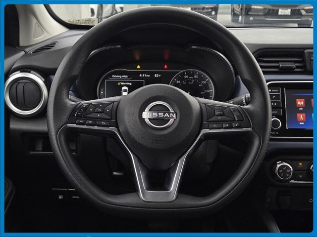 2023 Nissan Versa 1.6 SV