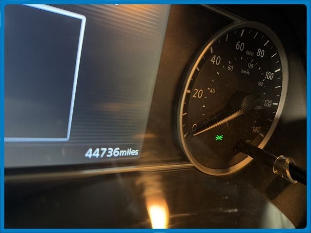 2024 Nissan Versa 1.6 SR