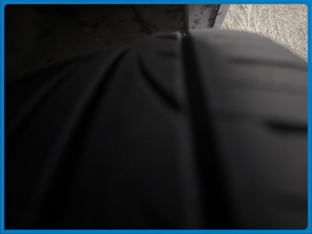 2024 Nissan Versa 1.6 SR