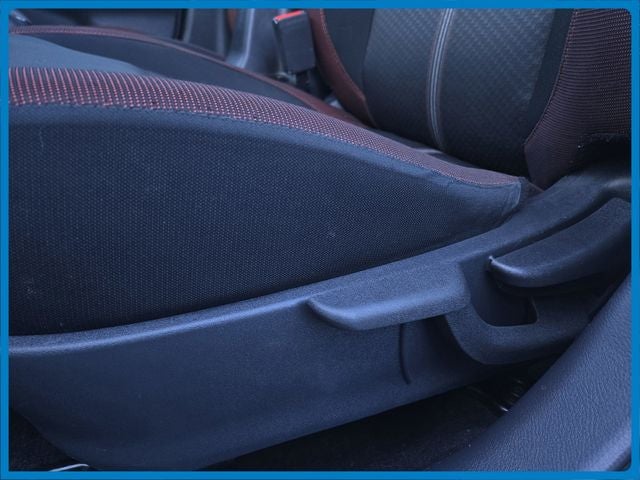 2024 Nissan Versa 1.6 SR