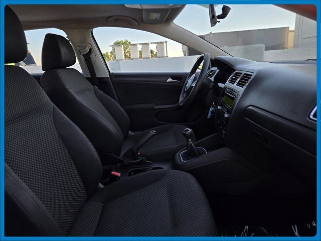 2012 Volkswagen Jetta 2.0L S