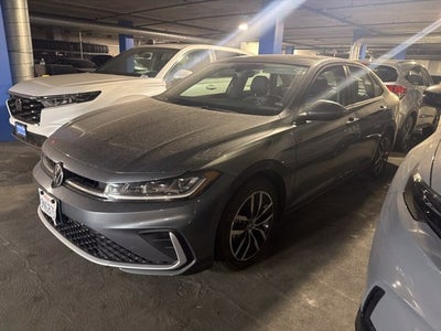 2025 Volkswagen Jetta 1.5T SE