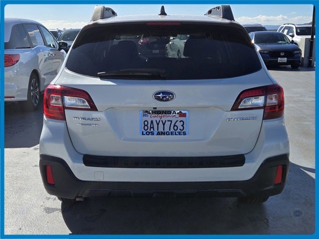 2018 Subaru Outback 2.5i Premium