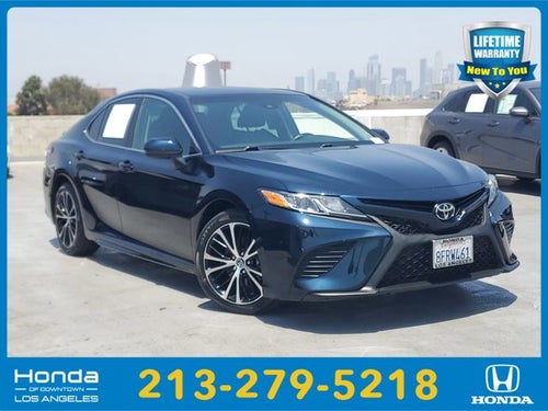 2018 Toyota Camry SE