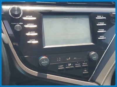 2018 Toyota Camry SE