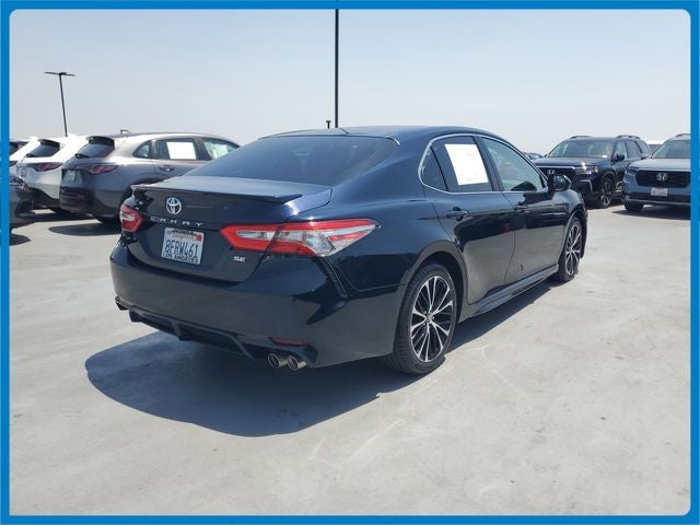 2018 Toyota Camry SE