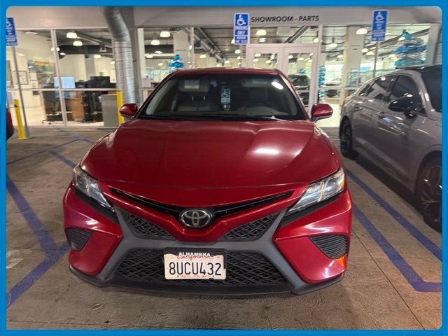 2019 Toyota Camry SE