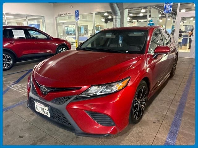 2019 Toyota Camry SE