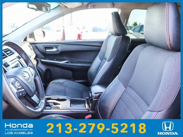 2017 Toyota Camry SE