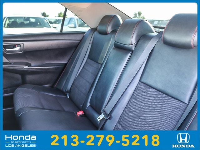 2017 Toyota Camry SE