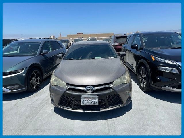 2016 Toyota Camry SE