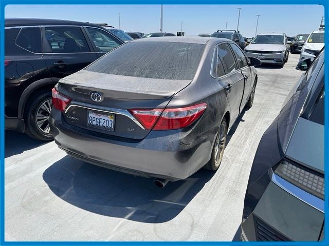 2016 Toyota Camry SE