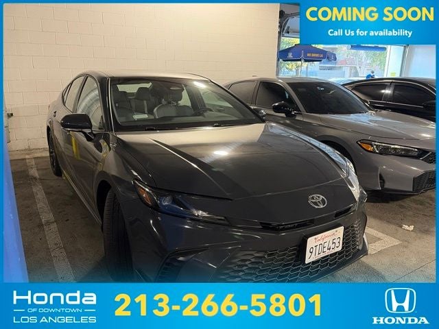 2025 Toyota Camry SE