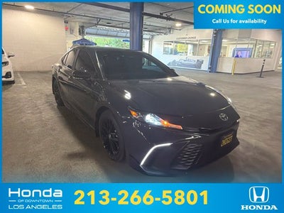 2025 Toyota Camry SE