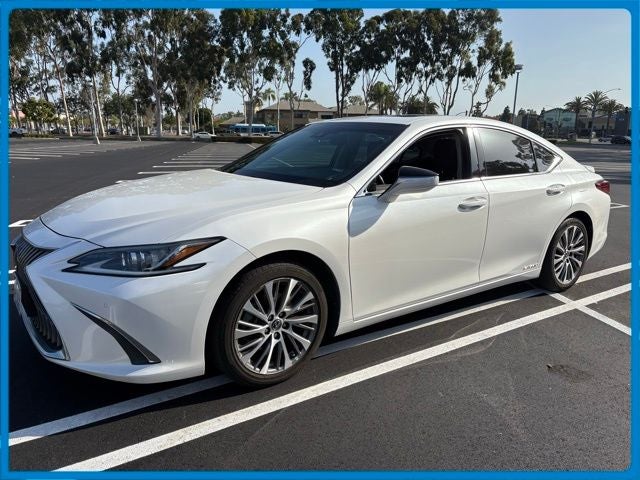 2020 Lexus ES 300h