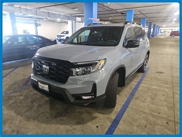 2023 Honda Passport Elite