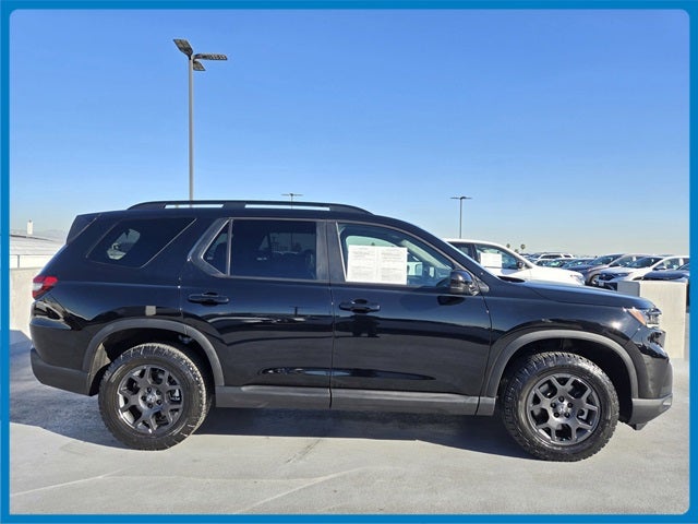 2025 Honda Pilot TrailSport