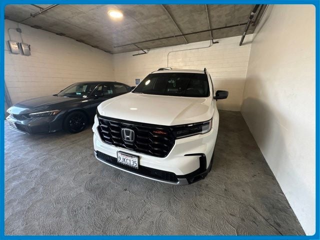 2023 Honda Pilot TrailSport