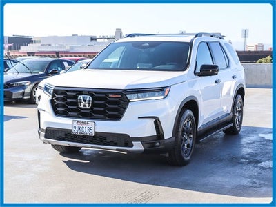 2023 Honda Pilot TrailSport