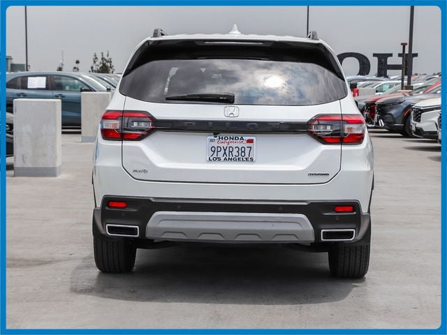 2025 Honda Pilot Touring