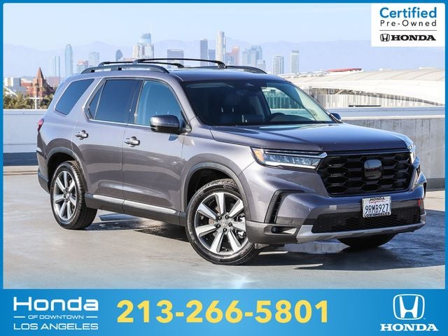 2025 Honda Pilot Touring 2WD's photo