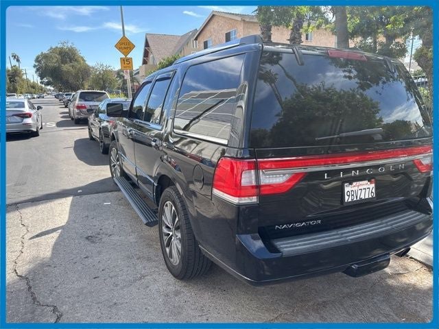 2017 Lincoln Navigator Select