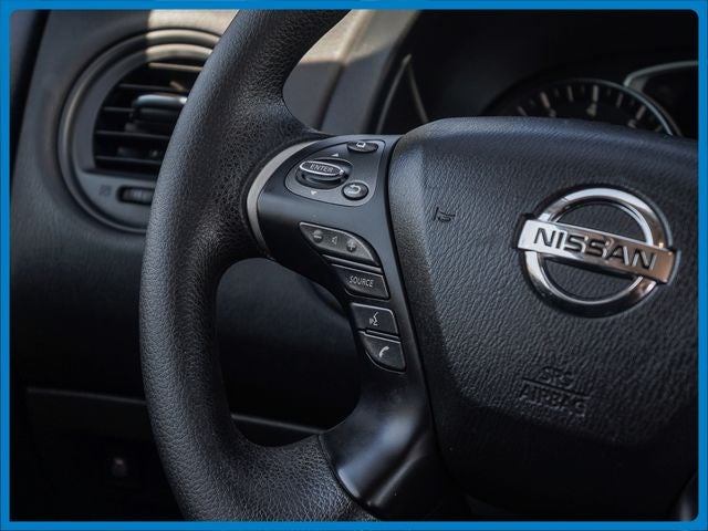 2020 Nissan Pathfinder S