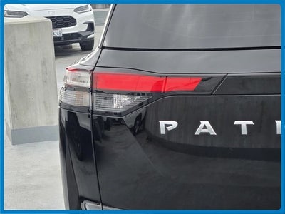 2022 Nissan Pathfinder S