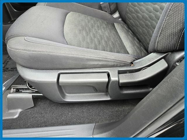 2022 Nissan Pathfinder S