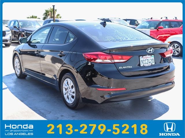 2017 Hyundai Elantra SE