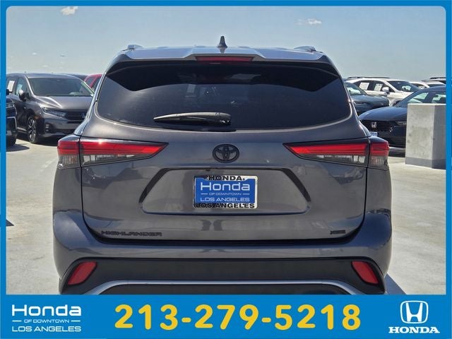 2021 Toyota Highlander XSE